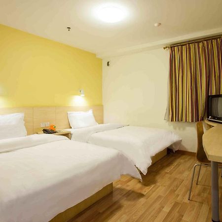 7Days Inn Nanjing Xinjiekou Shanghai Road Subway Station Luaran gambar