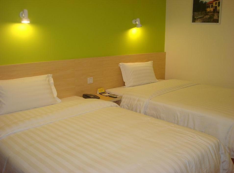 7Days Inn Nanjing Xinjiekou Shanghai Road Subway Station Luaran gambar